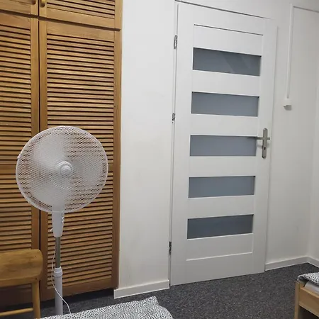 Ursynow Hostal Varsovia