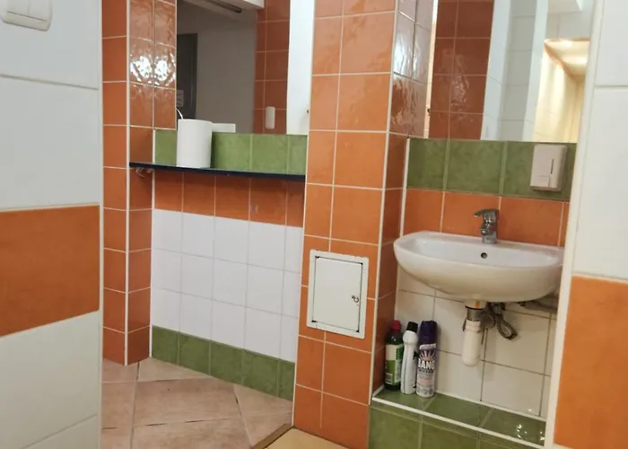 Ursynow Hostel Varsó